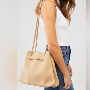 8 Other Reasons Vegan Leather Bucket bag